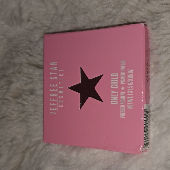 Jeffree Star Other - Jeffree Star Cosmetics Only Child Eyeshadow (Deep Brown Toned Red) NWT